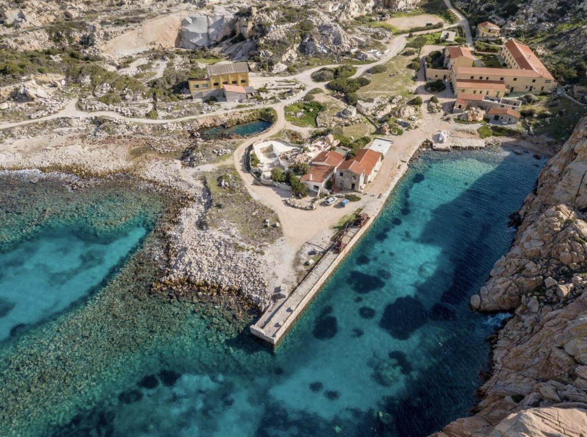 Residence Cala Francese - Case Sul Mare La Maddalena (Sassari) Exterior foto