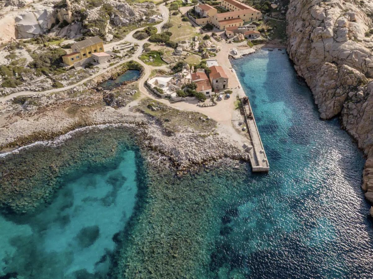 Residence Cala Francese - Case Sul Mare La Maddalena (Sassari) Exterior foto
