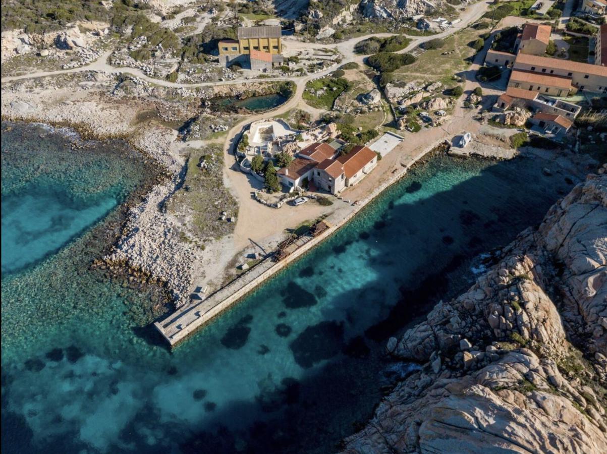 Residence Cala Francese - Case Sul Mare La Maddalena (Sassari) Exterior foto