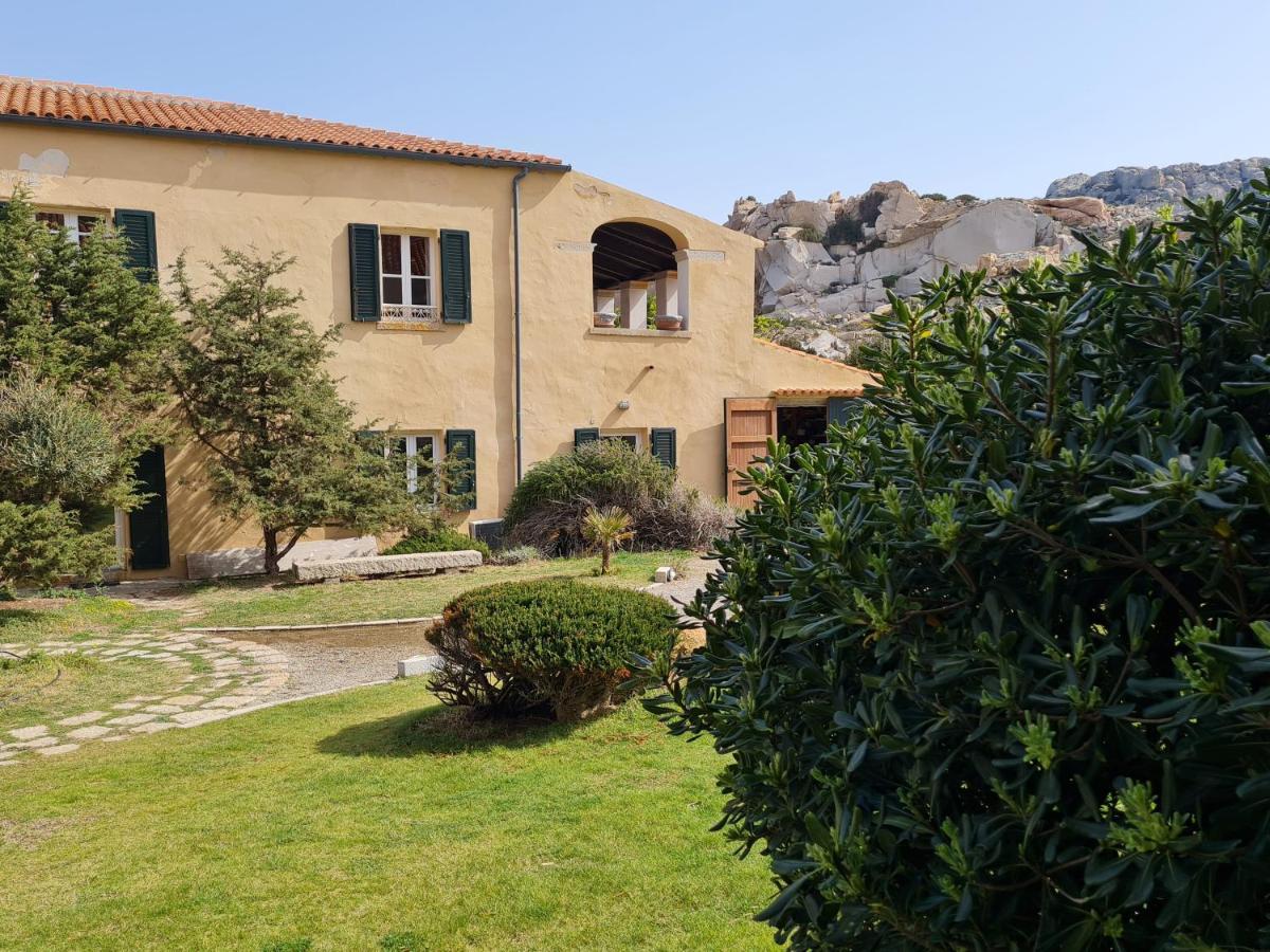 Residence Cala Francese - Case Sul Mare La Maddalena (Sassari) Exterior foto