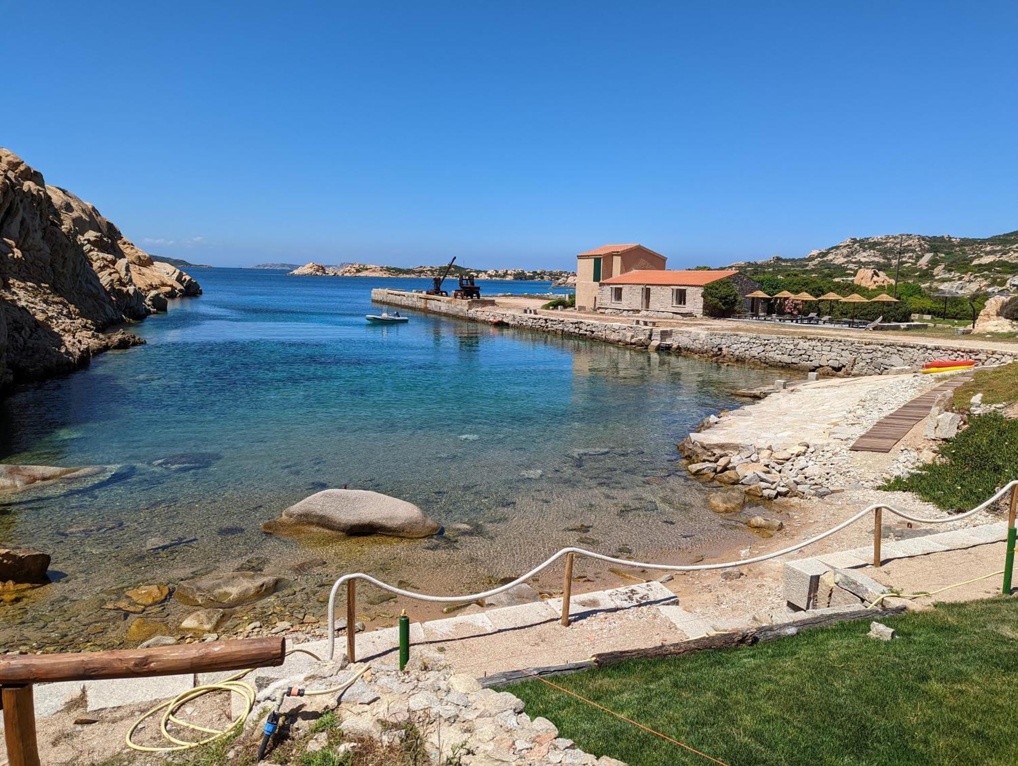 Residence Cala Francese - Case Sul Mare La Maddalena (Sassari) Exterior foto