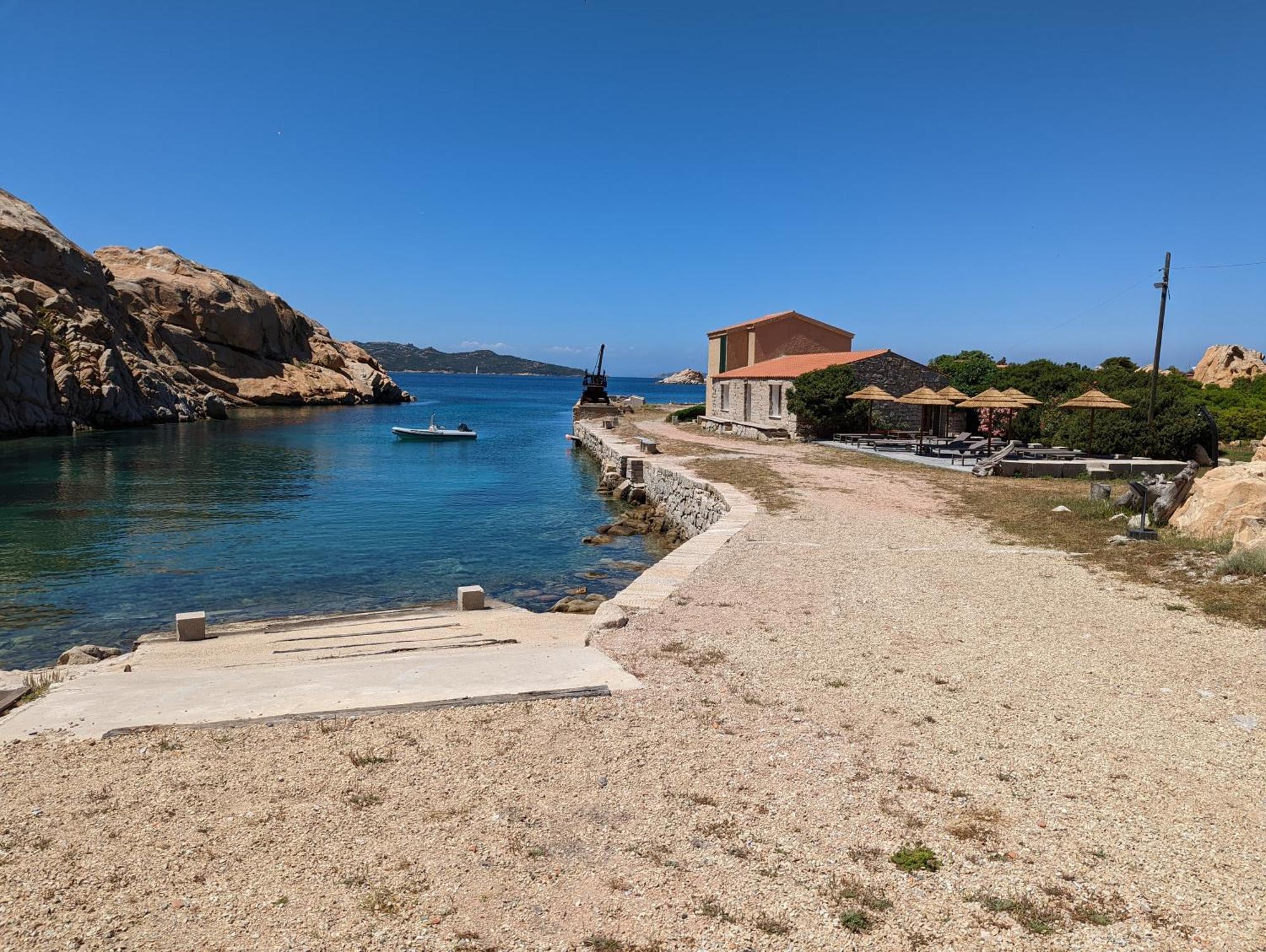 Residence Cala Francese - Case Sul Mare La Maddalena (Sassari) Exterior foto