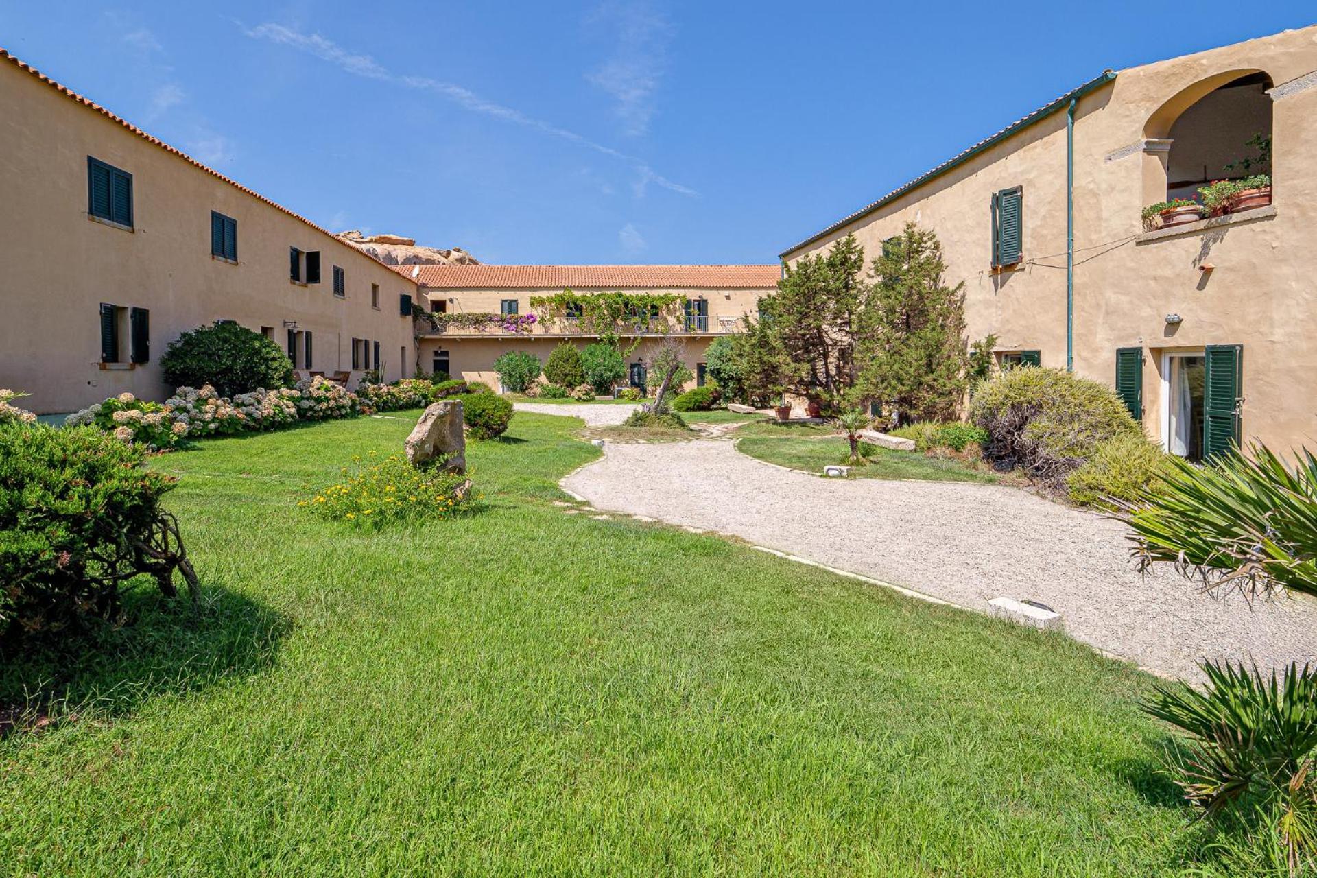 Residence Cala Francese - Case Sul Mare La Maddalena (Sassari) Exterior foto
