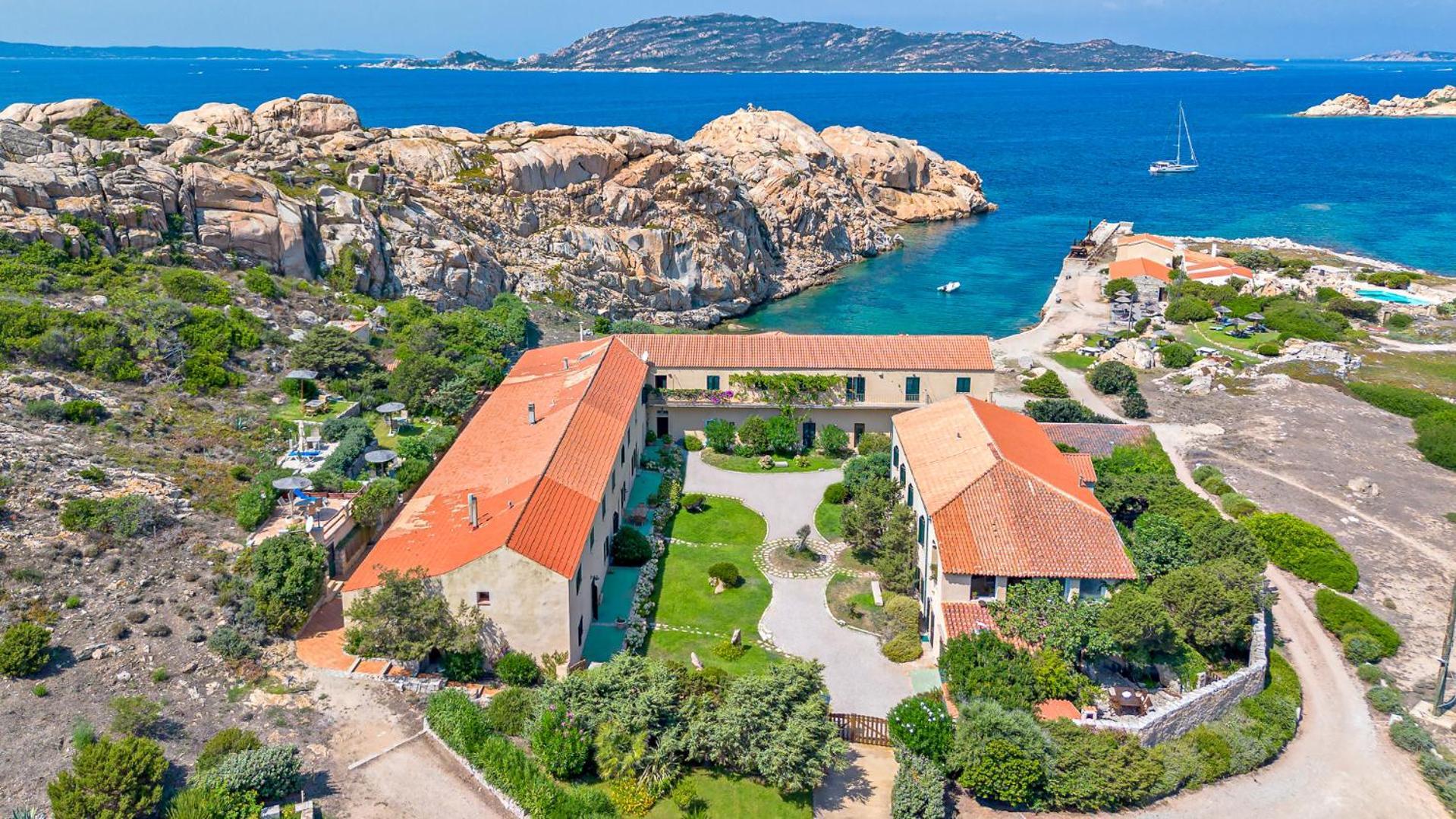 Residence Cala Francese - Case Sul Mare La Maddalena (Sassari) Exterior foto